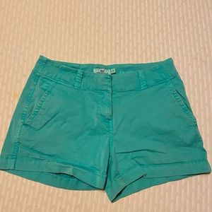 Vineyard vines shorts